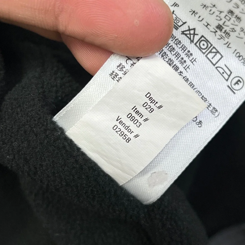 Eddie Bauer tiny hole